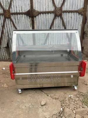 4ft Modern Butchers' Meat Refrigeration Display
