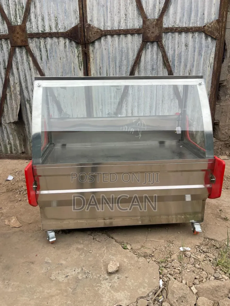 4ft Modern Butchers' Meat Refrigeration Display