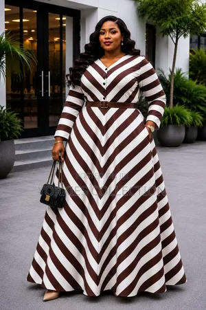 Maxi Dress With Diagonal Stripe Pattern.