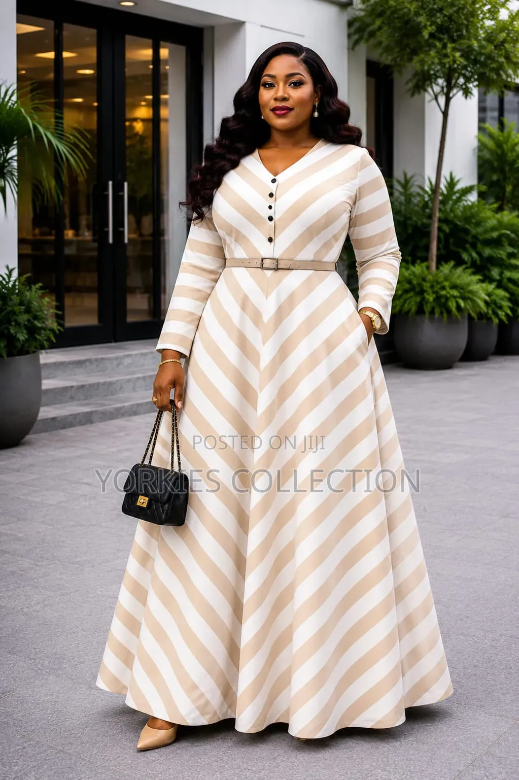 Maxi Dress With Diagonal Stripe Pattern.
