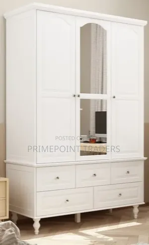 Modern Executive Assembled Wooden Wardrobe – Stylish & Spacious