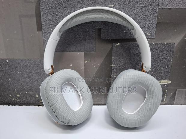 KOMC B300 Stereo Wireless Headphone - thumbnail 3