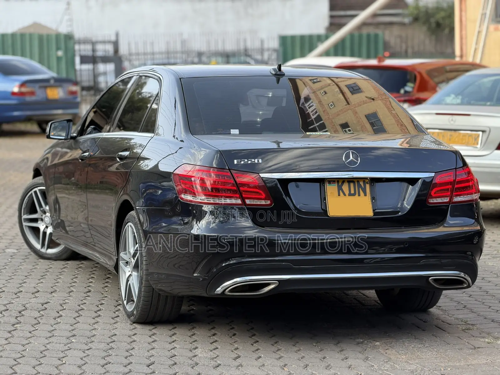 Mercedes-Benz E220 2016 Black