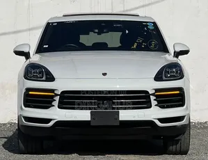 Porsche Cayenne 2020 Pearl