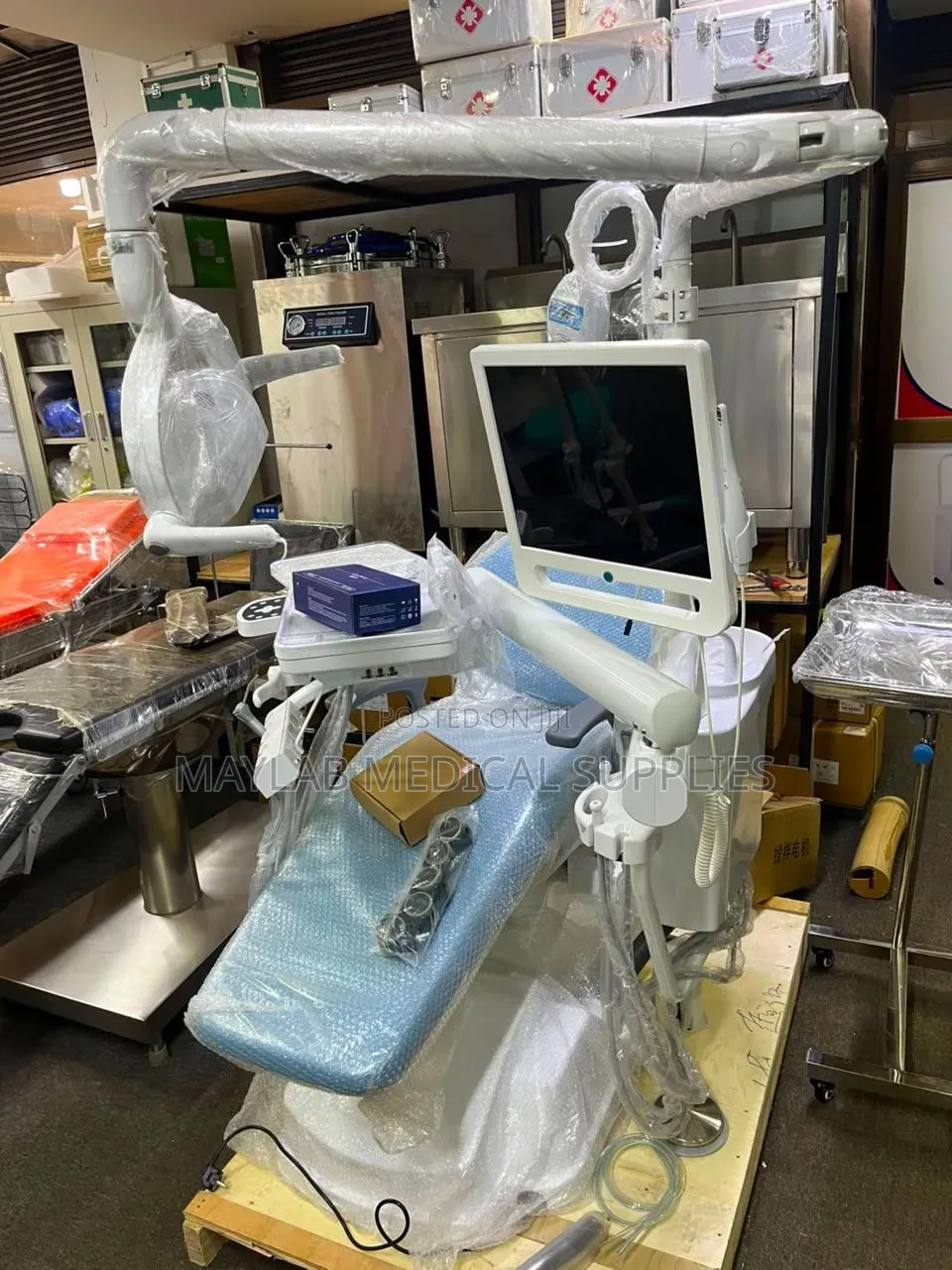 Dental Chair Unit – Electric Dental Treatment Chair With Complete Unit