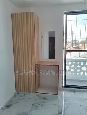 1bdrm Bedsitter in Bombolulu for rent