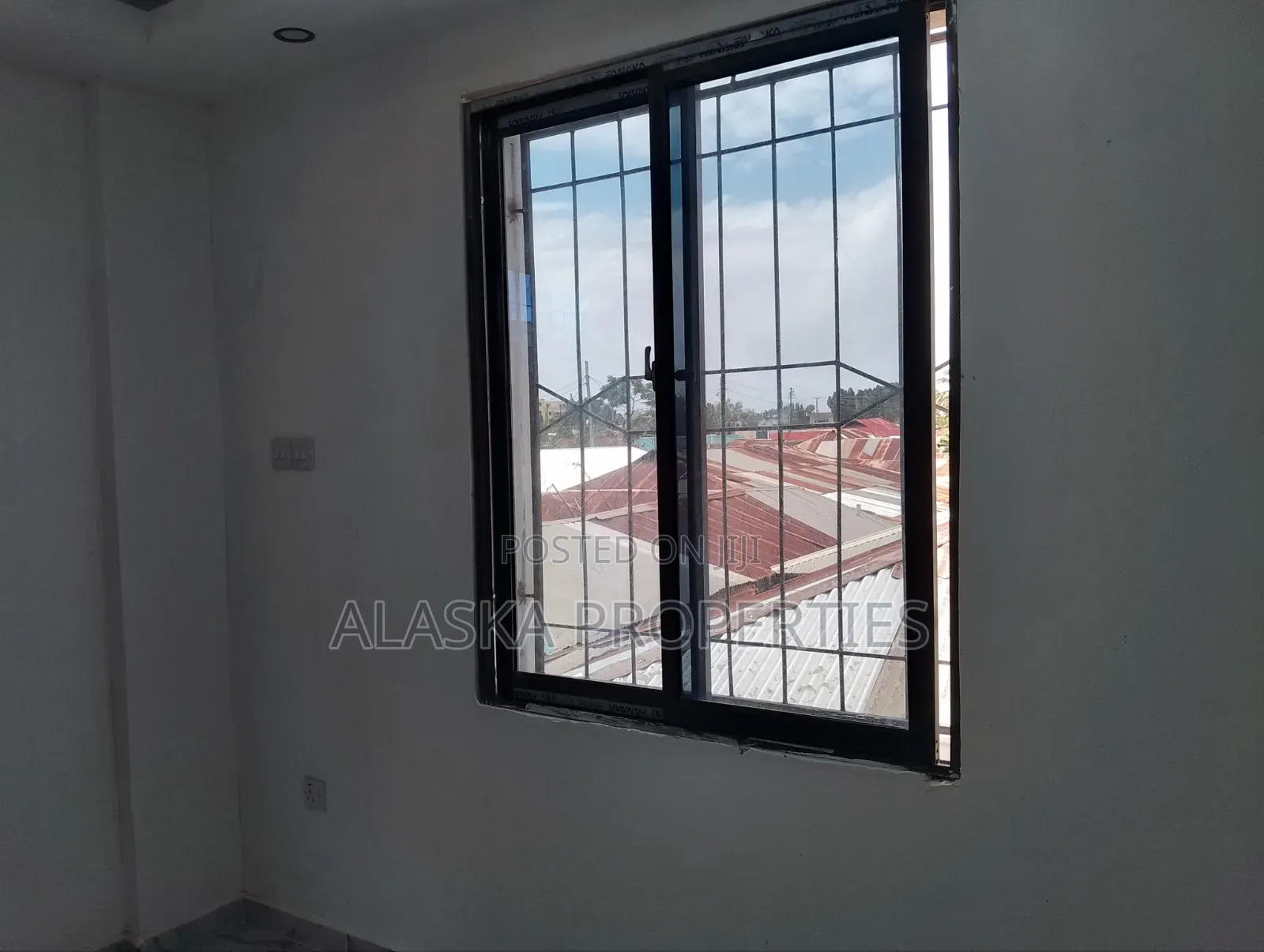 1bdrm Bedsitter in Bombolulu for rent