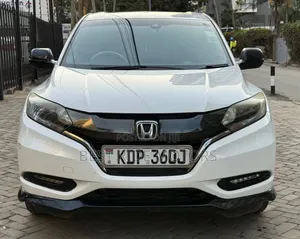 Honda Vezel 1.5 Hybrid 2WD 2018 White