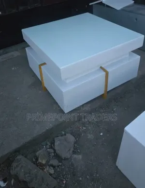 Luxury White Executive Coffee Table – Modern Square Design
