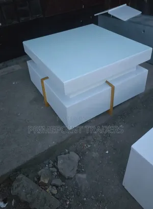 Luxury White Executive Coffee Table – Modern Square Design