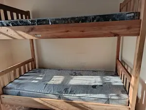 Double-Decker Bunk Bed + 2 Mattresses (3x6) – Excellent Condition