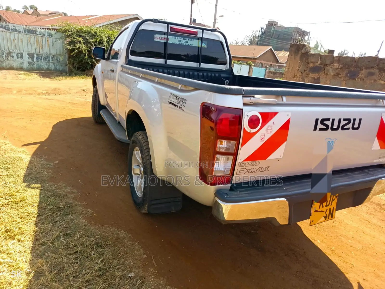 Isuzu D-MAX 2024 Silver