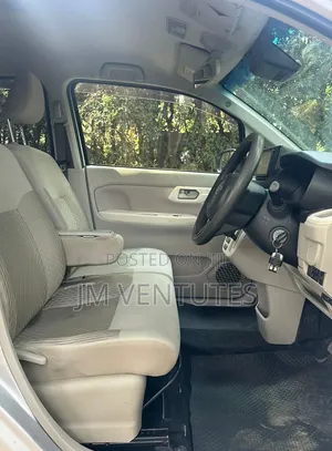 Daihatsu Move 2019 Silver