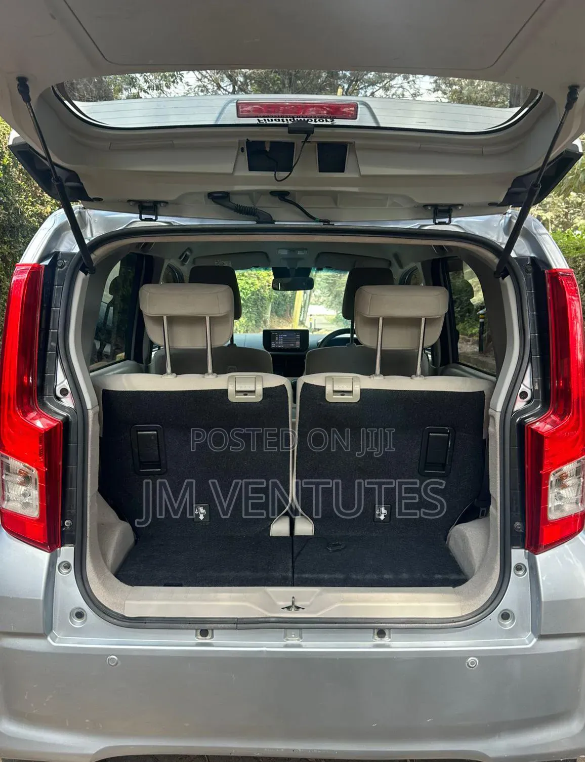 Daihatsu Move 2019 Silver