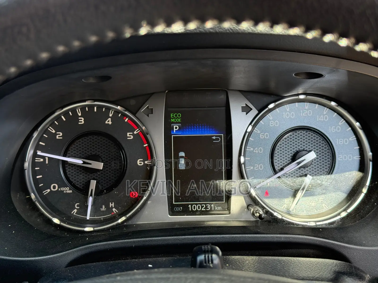 Toyota Hilux 2021 Black