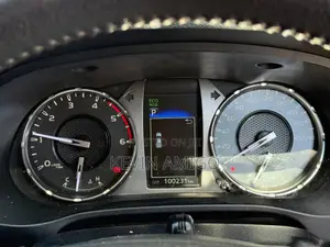 Toyota Hilux 2021 Black