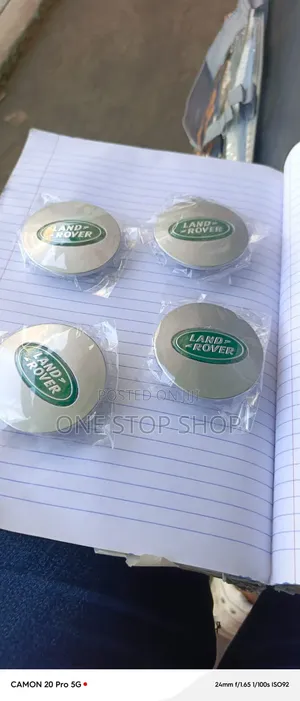 4pc Land Rover Centre Wheel Caps With Iconic Green&gold Oval Logo