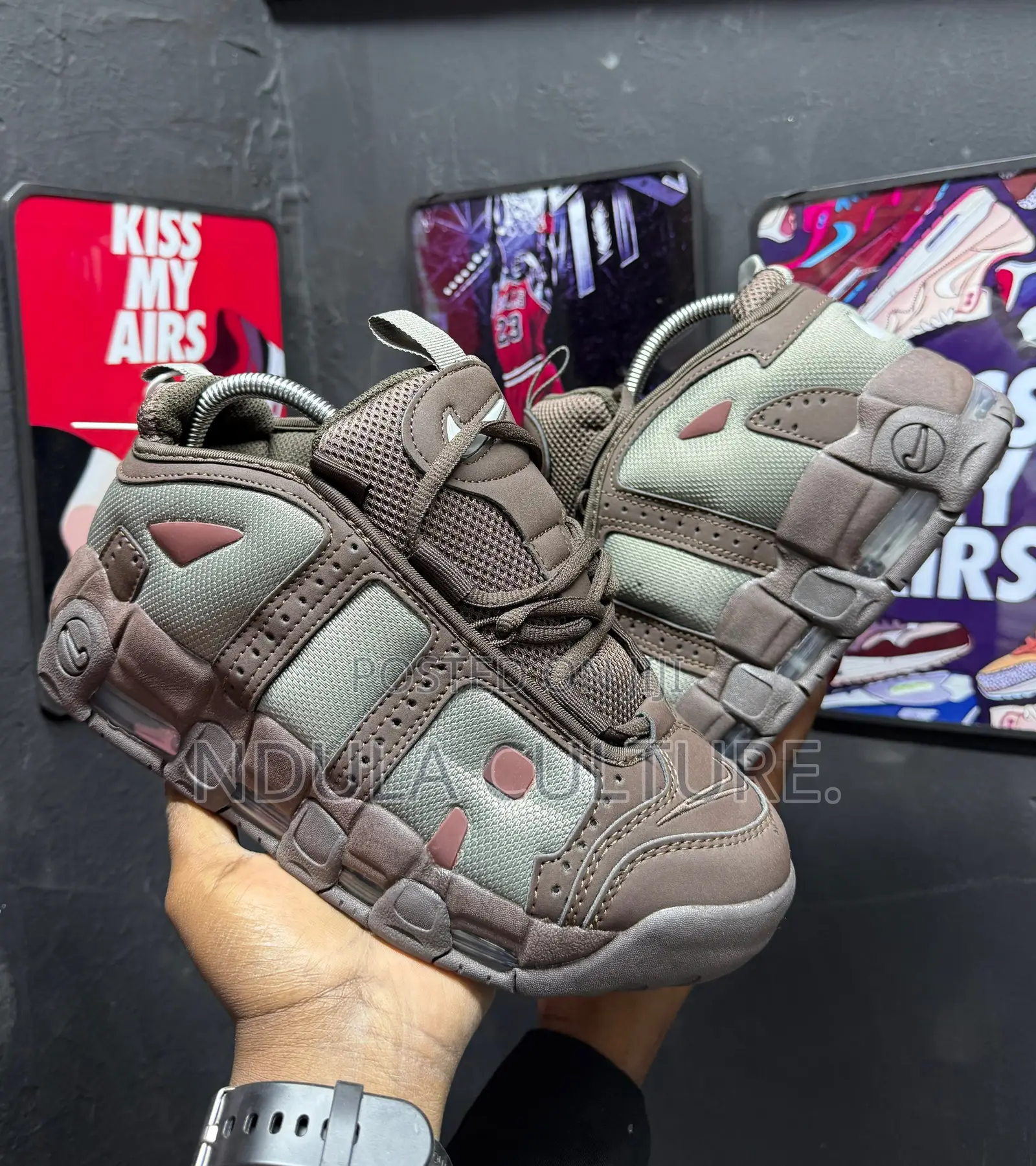 Nike Uptempo