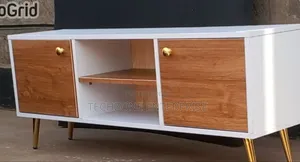 Sydney Executive Laminated Classic TV Stand ,,