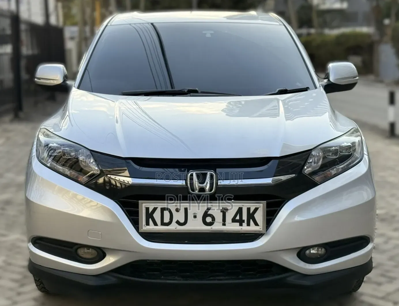 Honda Vezel 2015 Silver