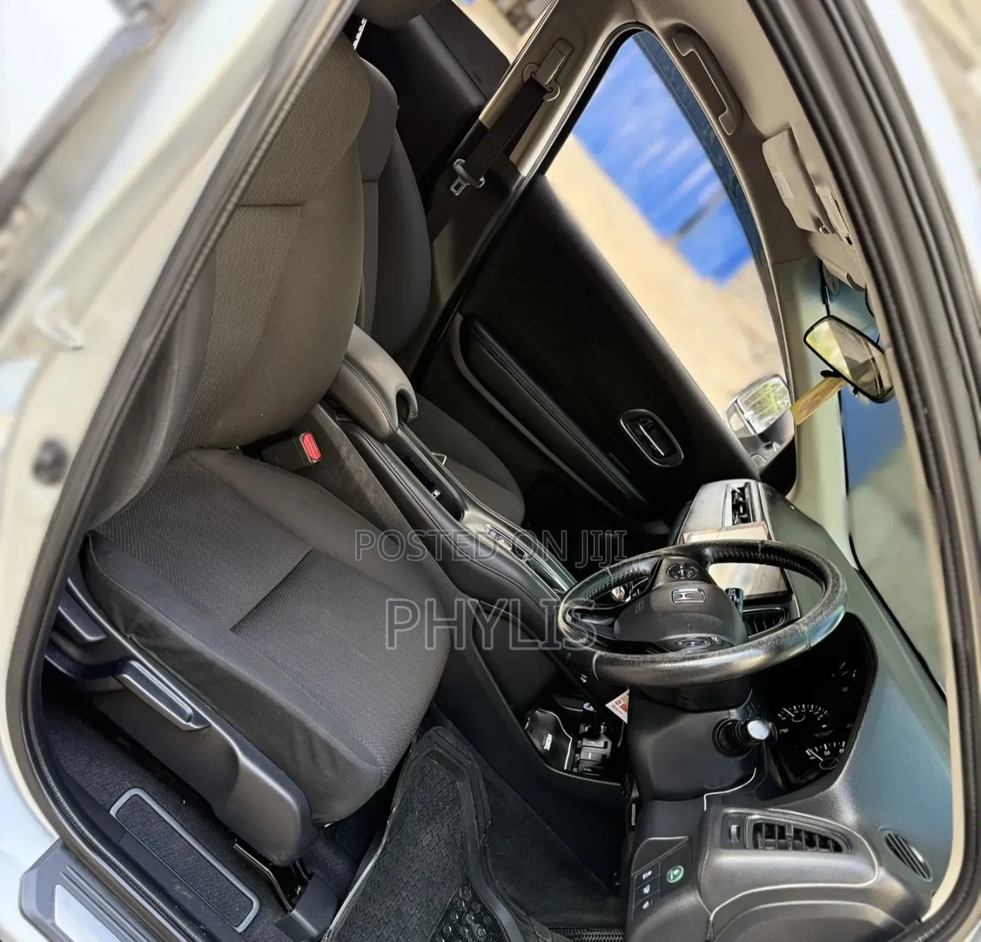 Honda Vezel 2015 Silver