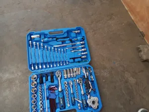 Long Lasting 121 Pieces Tools Set