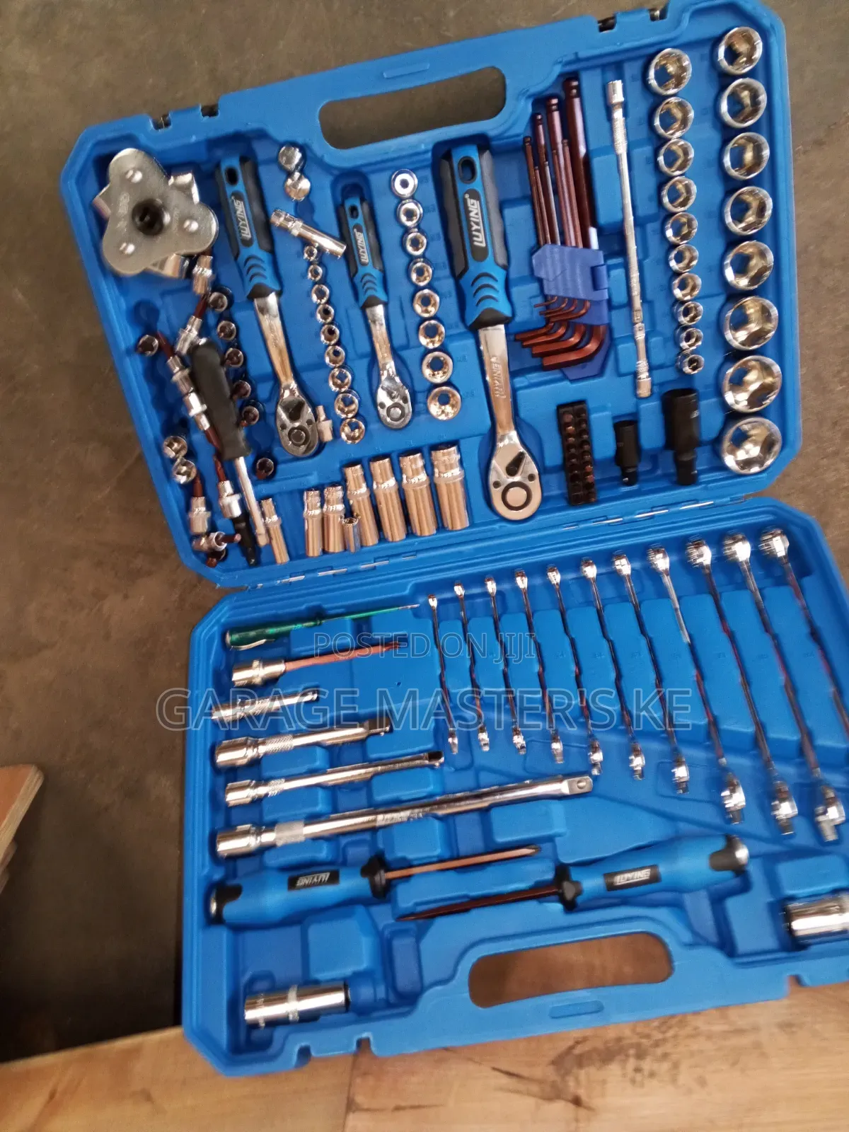 Long Lasting 121 Pieces Tool Kit