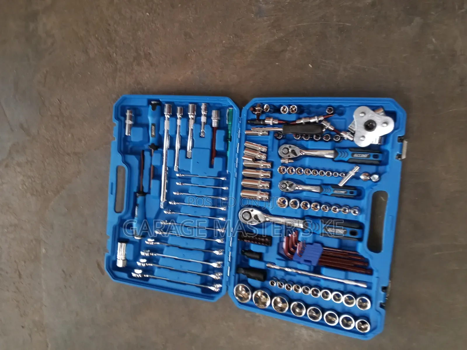 Brand New Sunshine Italy 121 Pieces Tools Trolley