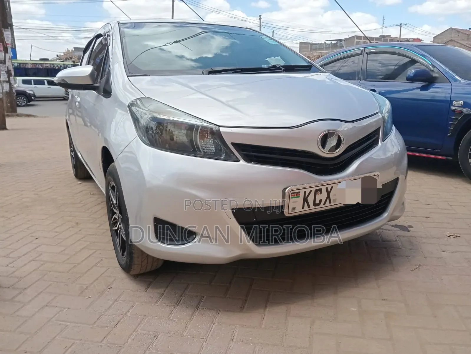 Toyota Vitz 2012 Gray