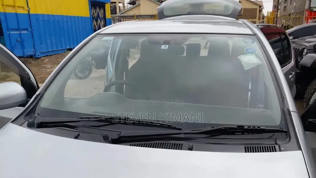 Toyota Passo 2012 Silver