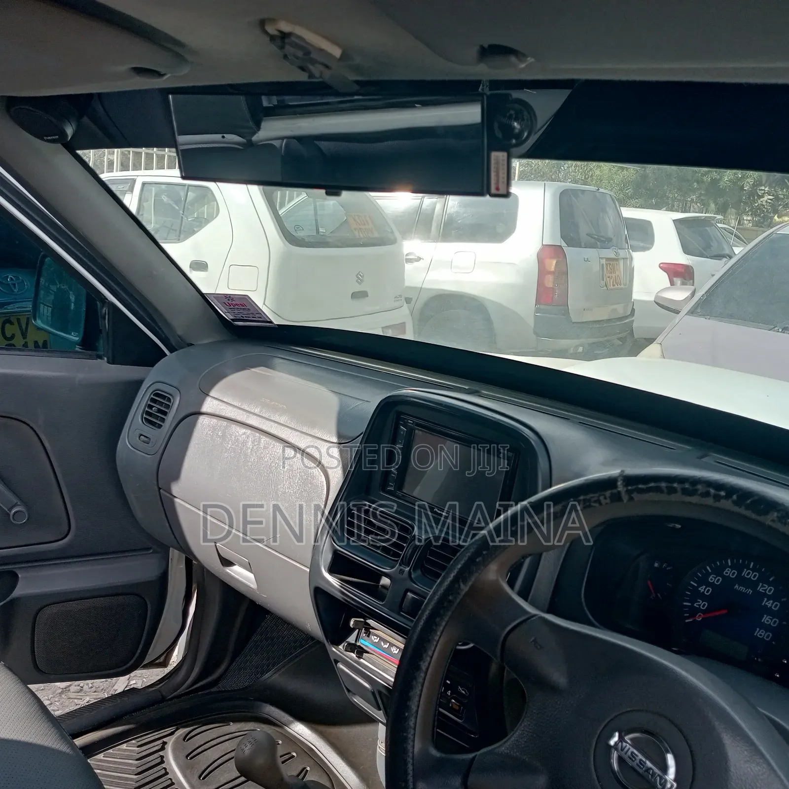 Nissan Hardbody 2015 White