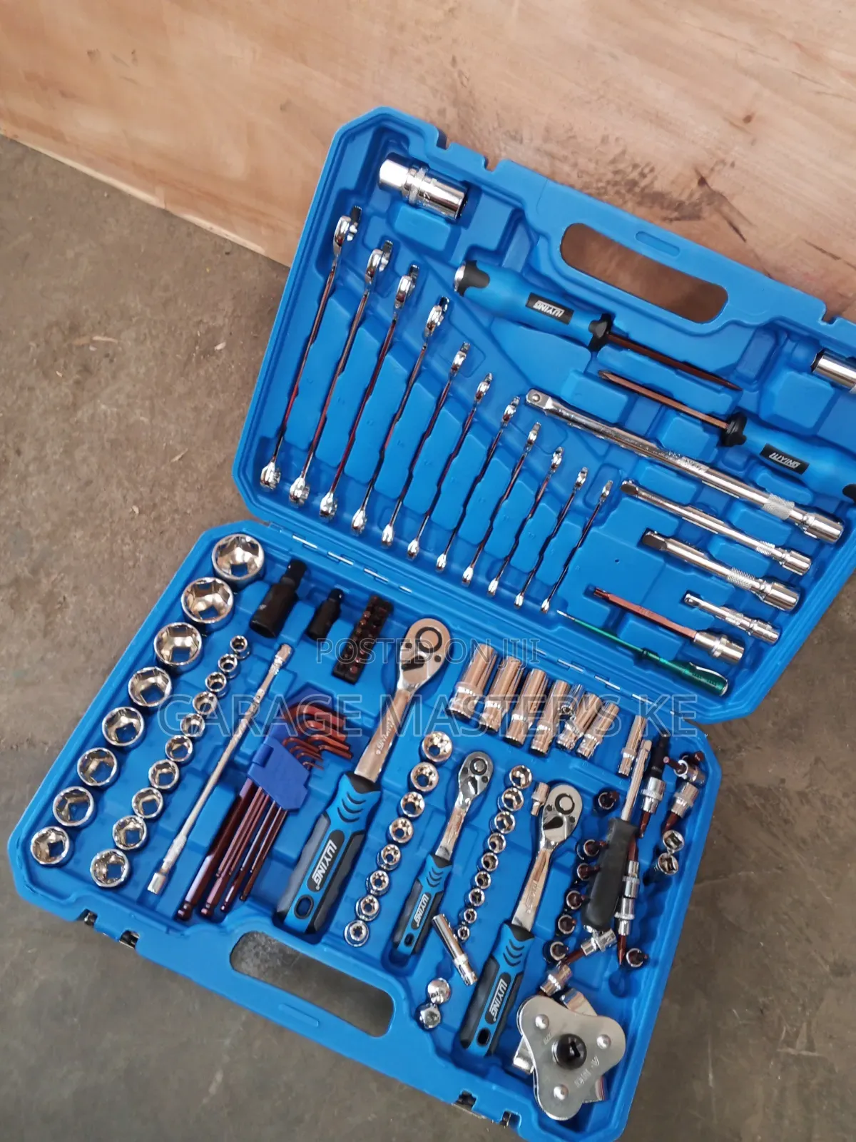 Italian 121 Pieces Tool Box