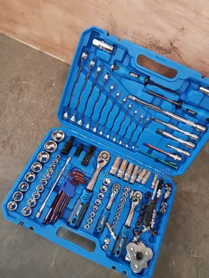Italian 121 Pieces Tool Box