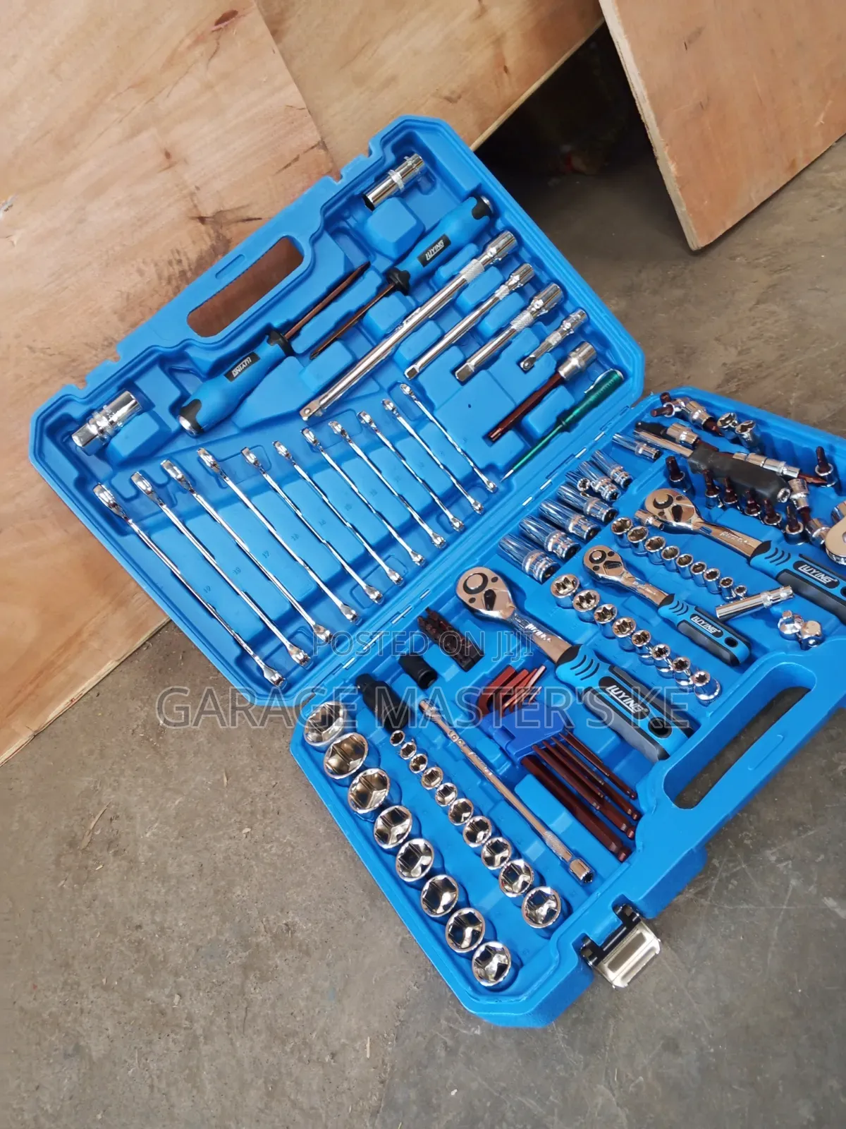 Dura121pieces Tool Box