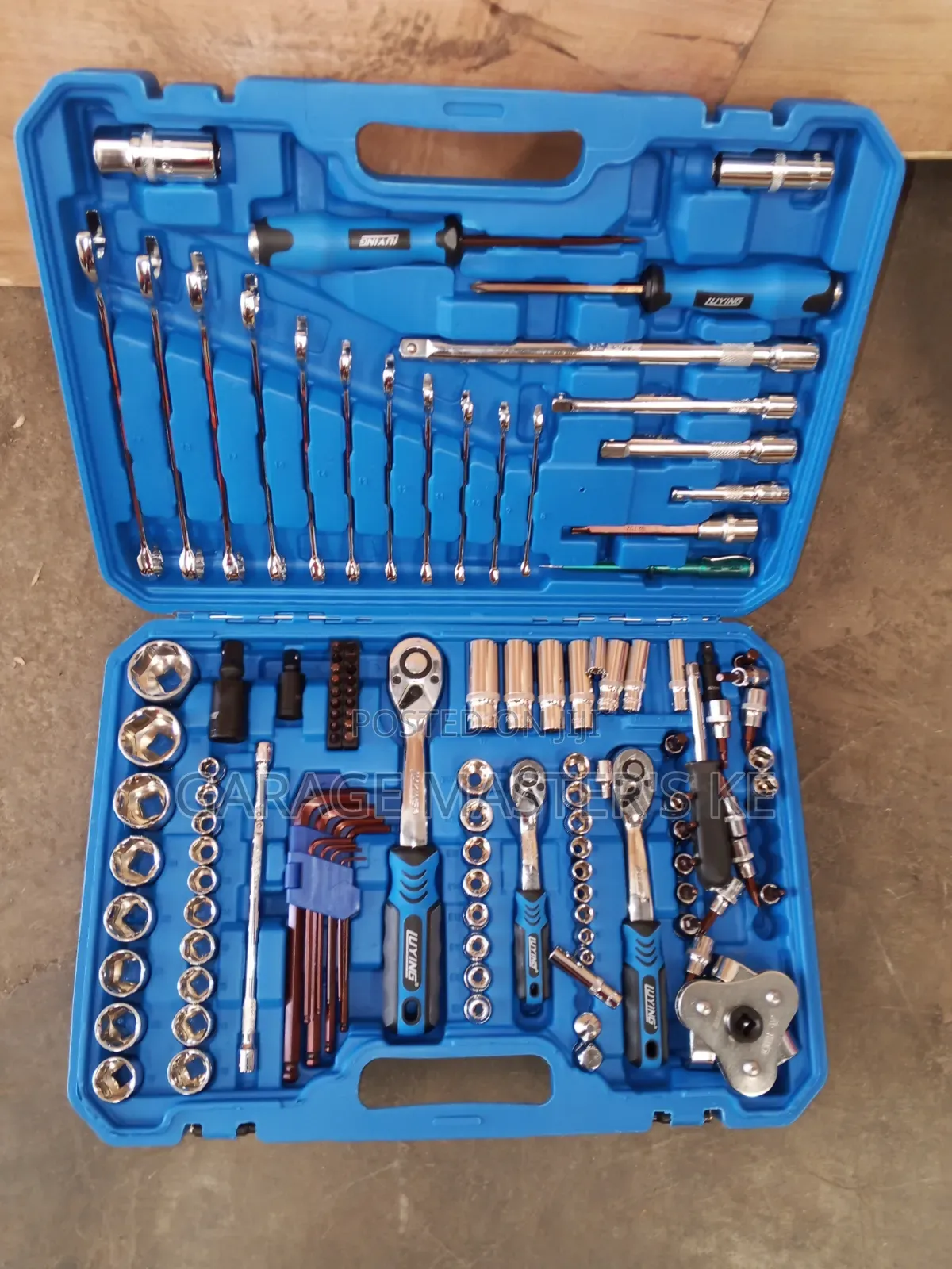 Complete 121 Pieces Tools Box