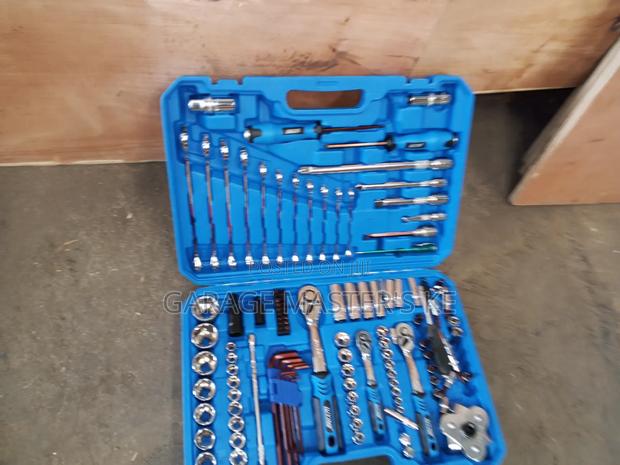 Movable 121pieces Tool Box