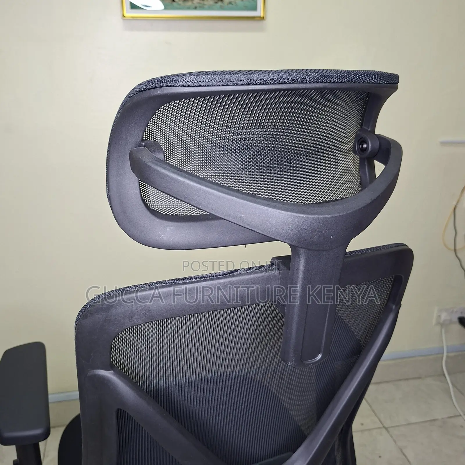 High Back Mesh Task Chair.