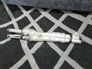Boxer Bajaj 100cc Shocks