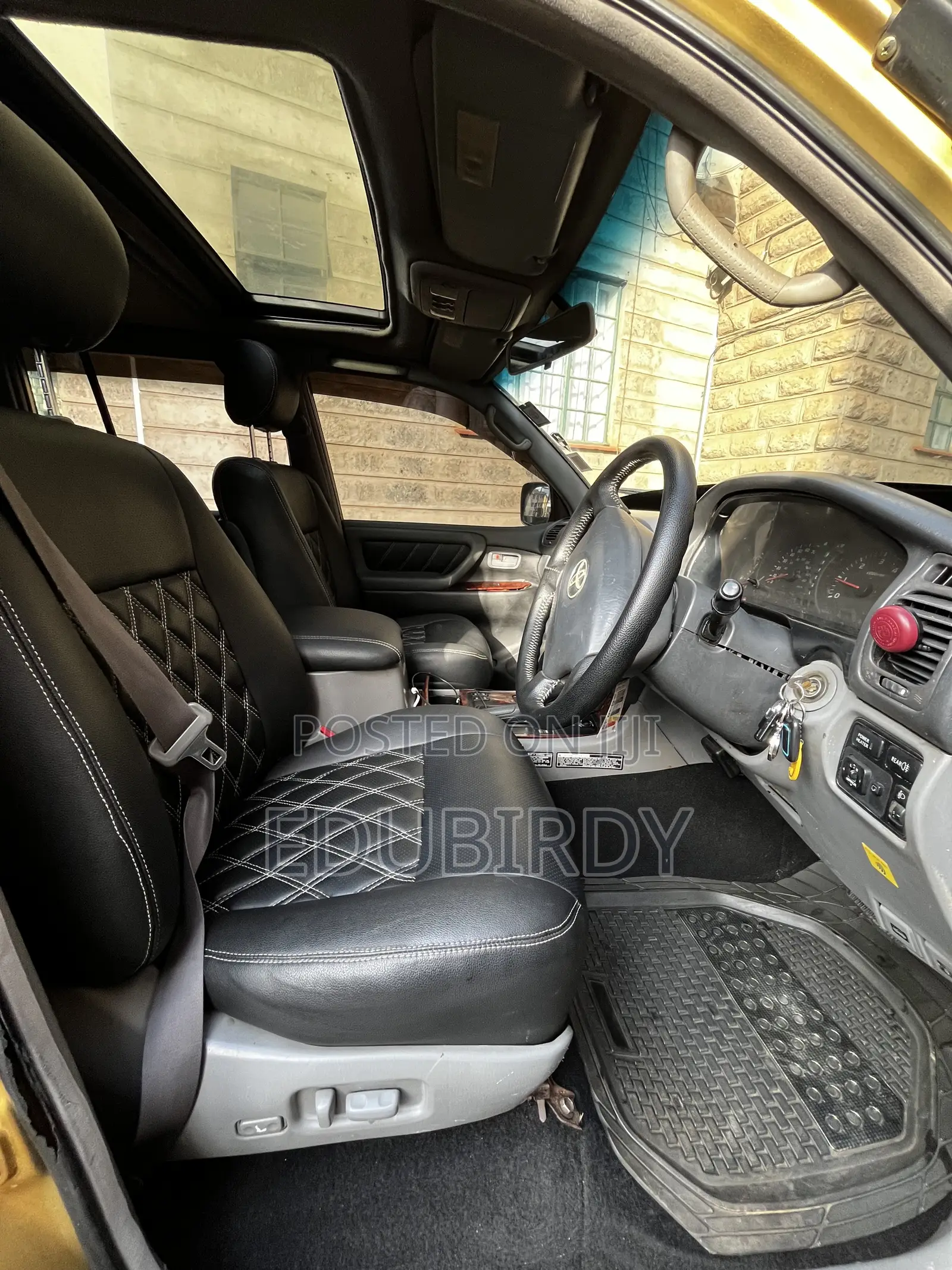 Toyota Land Cruiser 100 4.2 TD Executive 2004 Gold