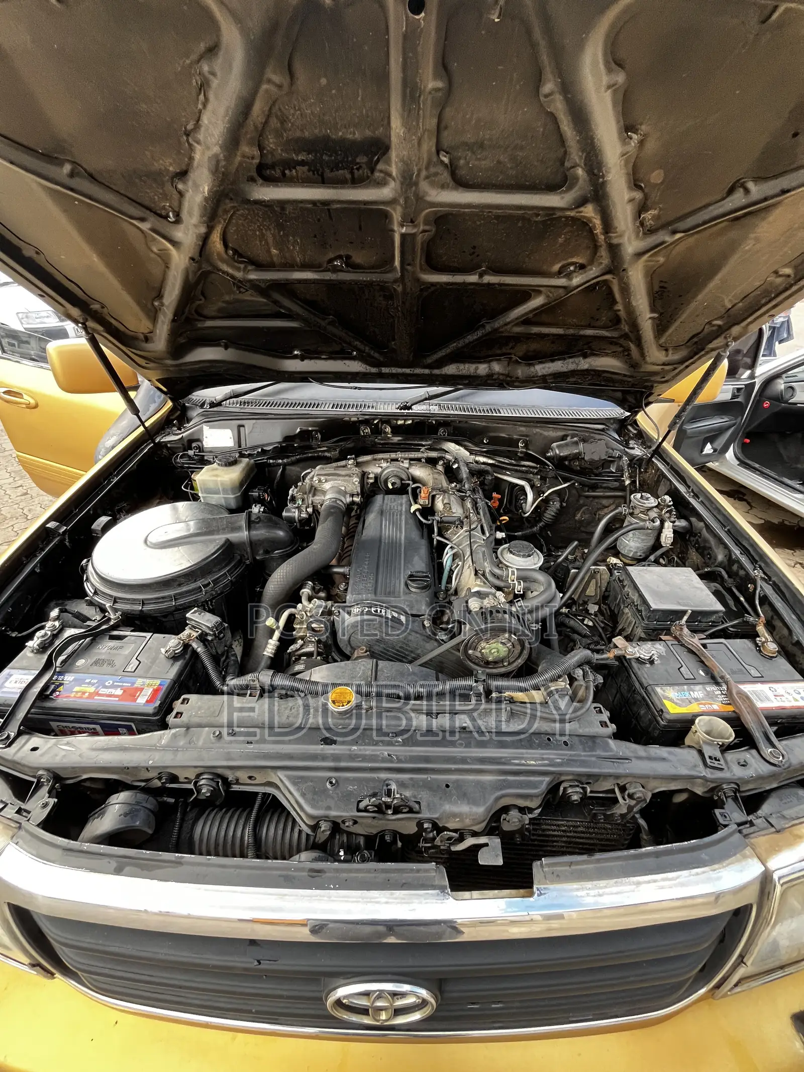 Toyota Land Cruiser 100 4.2 TD Executive 2004 Gold