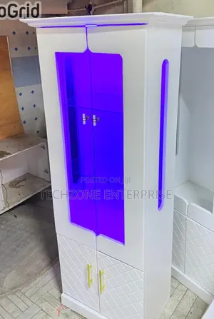 White Kitchen Cabinet With Glass Doors,,