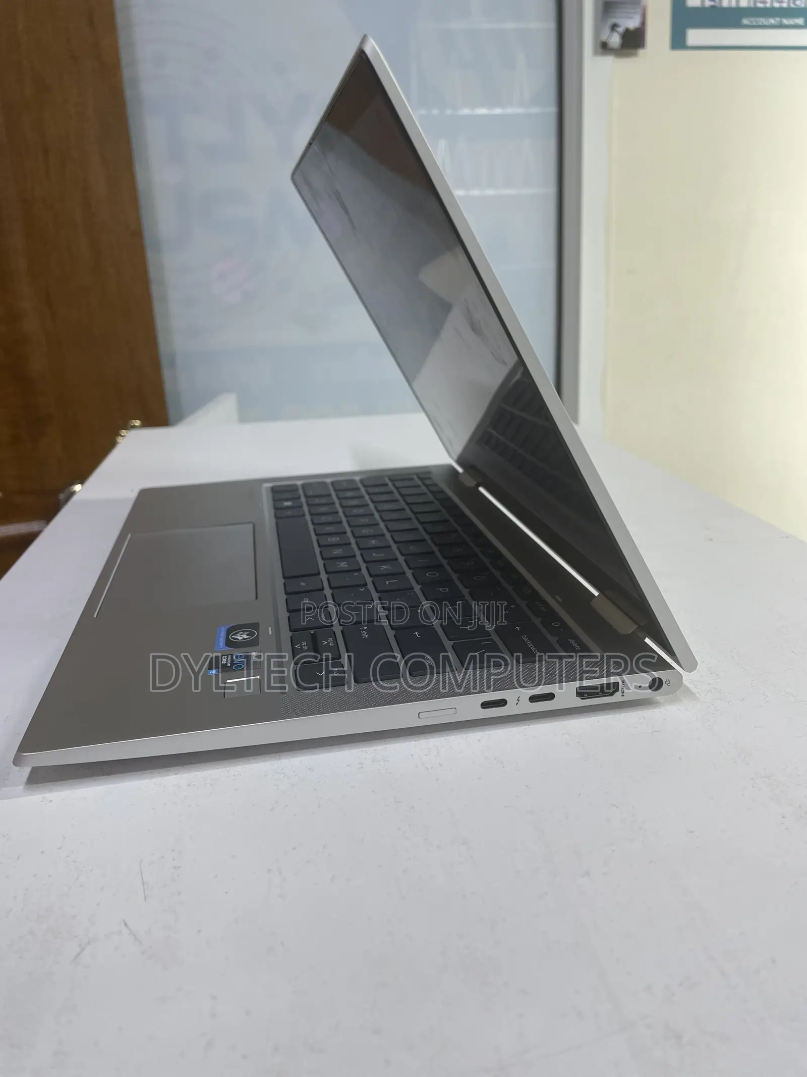 Laptop HP EliteBook 830 G8 16GB Intel Core i5 SSD 256GB