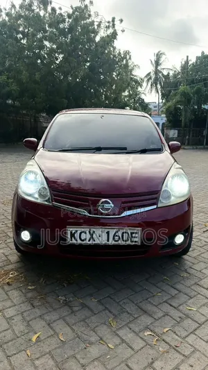 Nissan Note 1.2 Hybrid 2021 Red