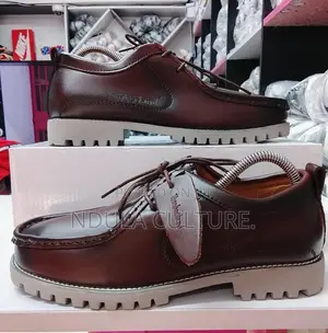 Brown Leather Moc-Toe Casual Shoes