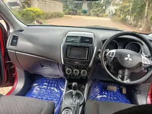 Mitsubishi RVR 2013 Red