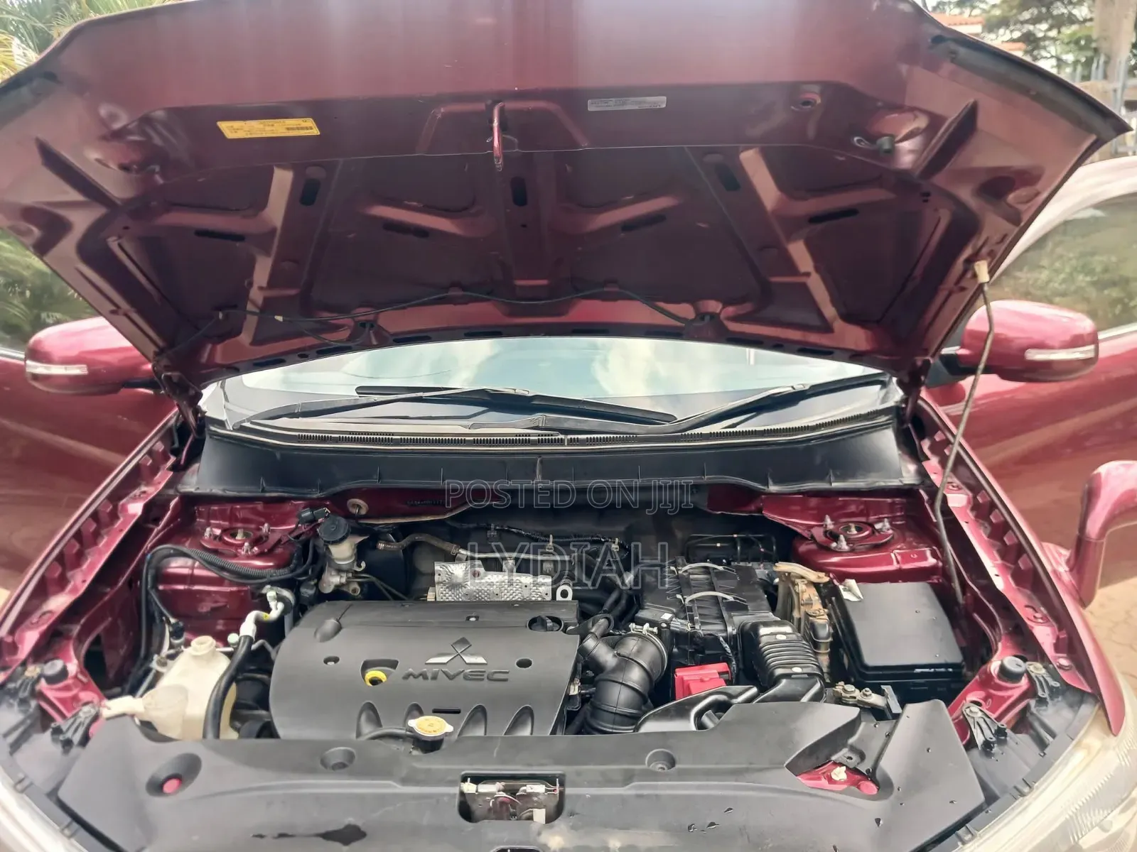 Mitsubishi RVR 2013 Red