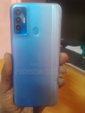 Tecno Camon 18i 128 GB Blue
