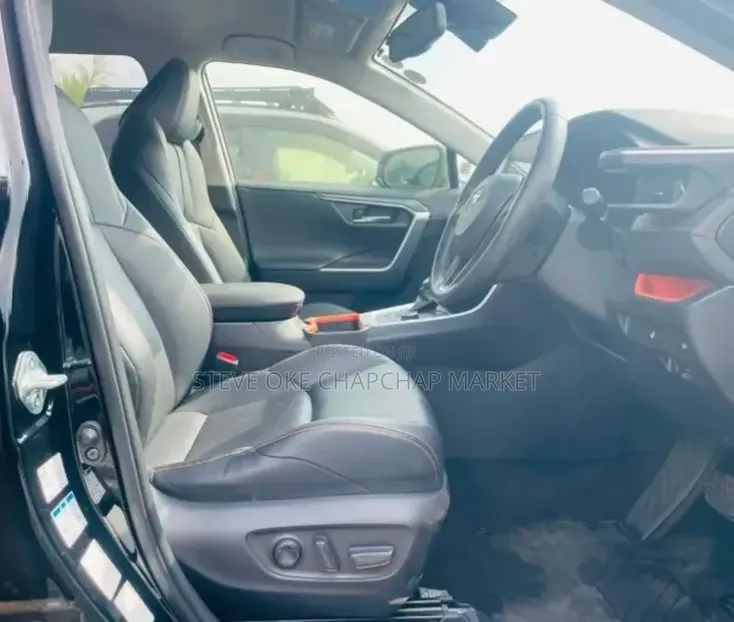 Toyota RAV4 Adventure 2019