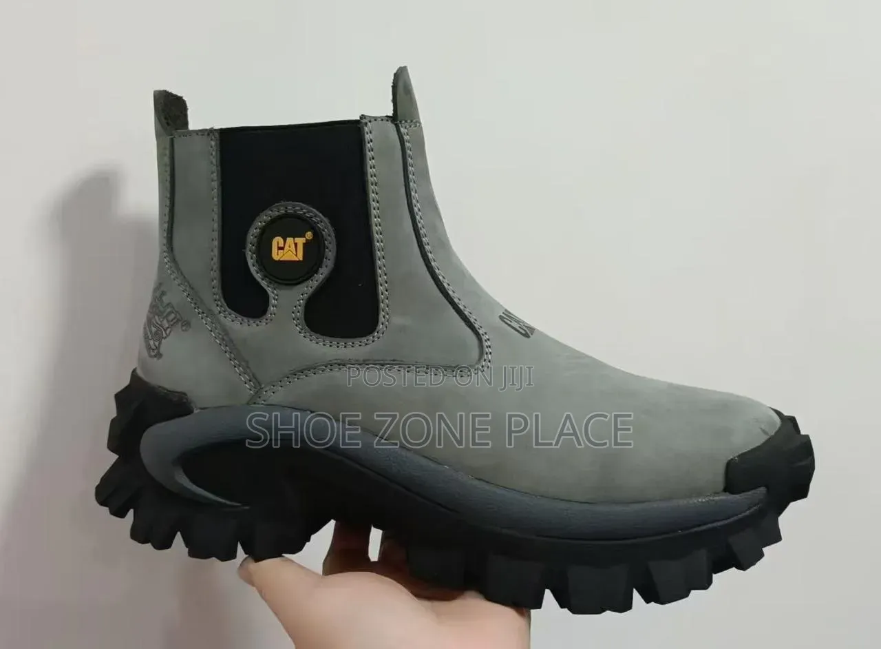 CATERPILLAR Boots