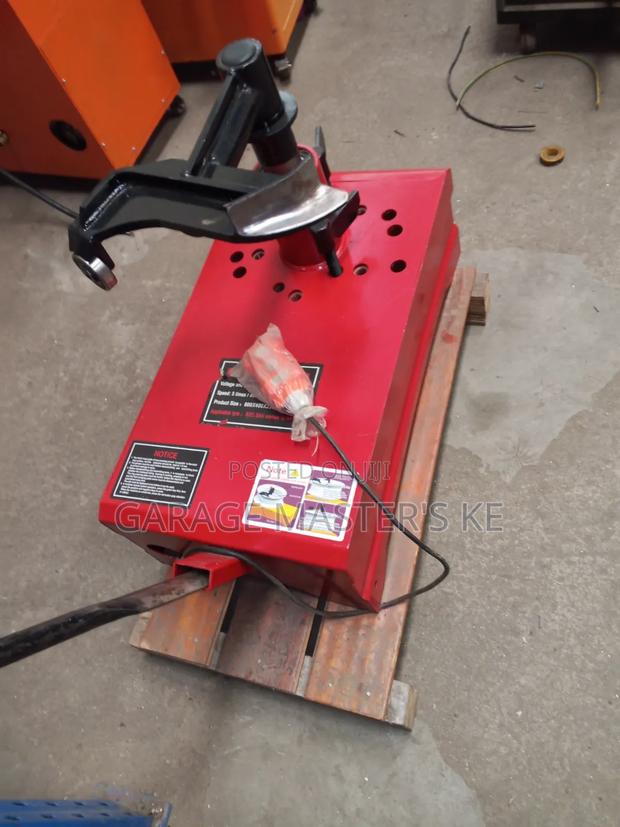 High Quality Truck Tyre Changer - thumbnail 3